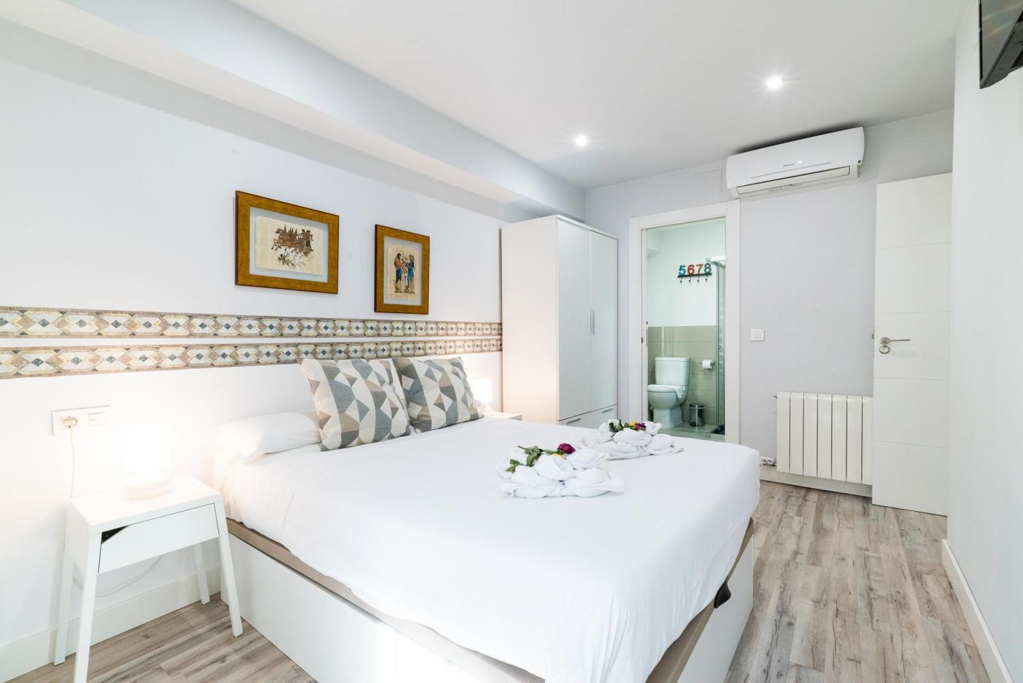 Oasis Centro De Granada Apartment Ngoại thất bức ảnh