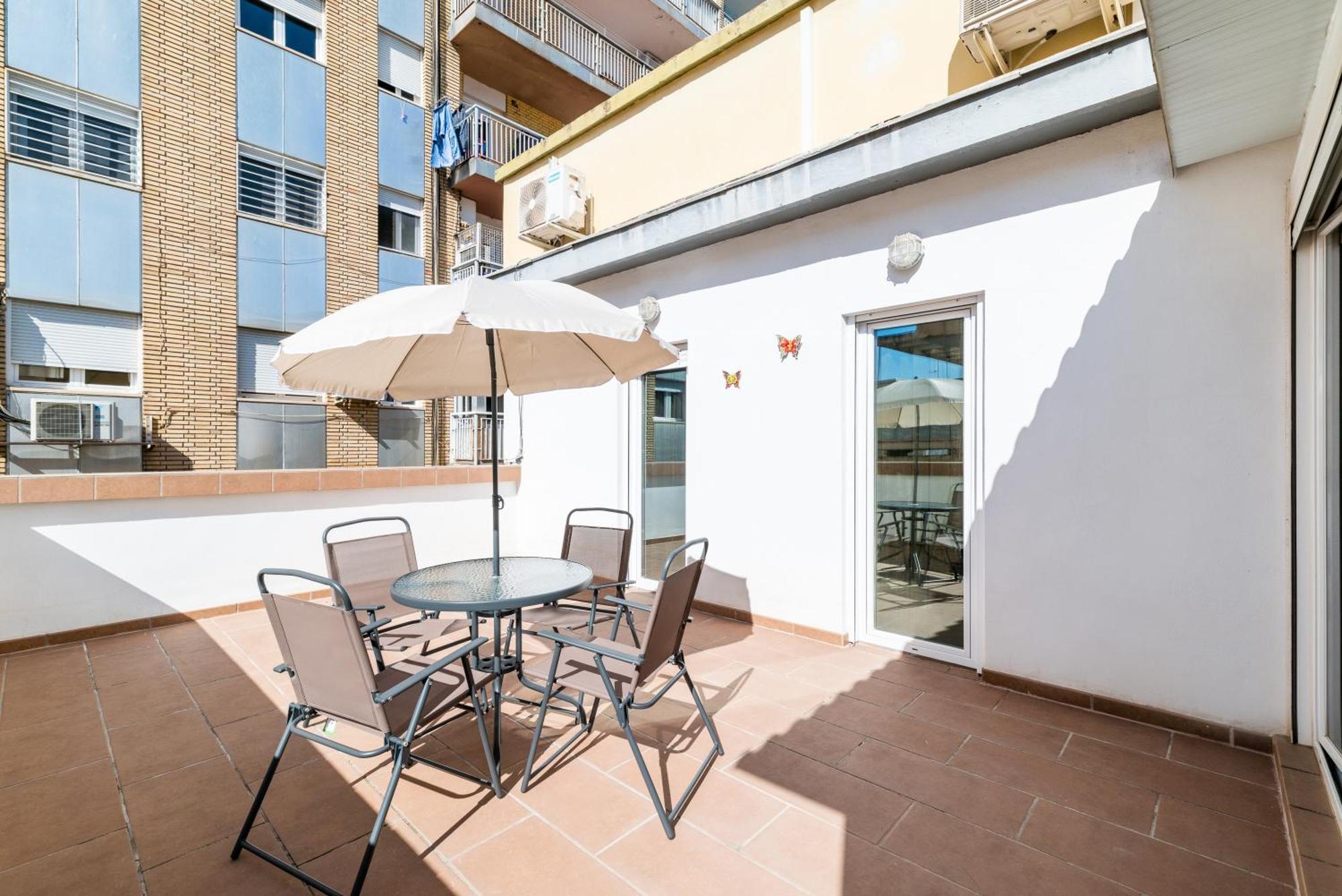 Oasis Centro De Granada Apartment Ngoại thất bức ảnh